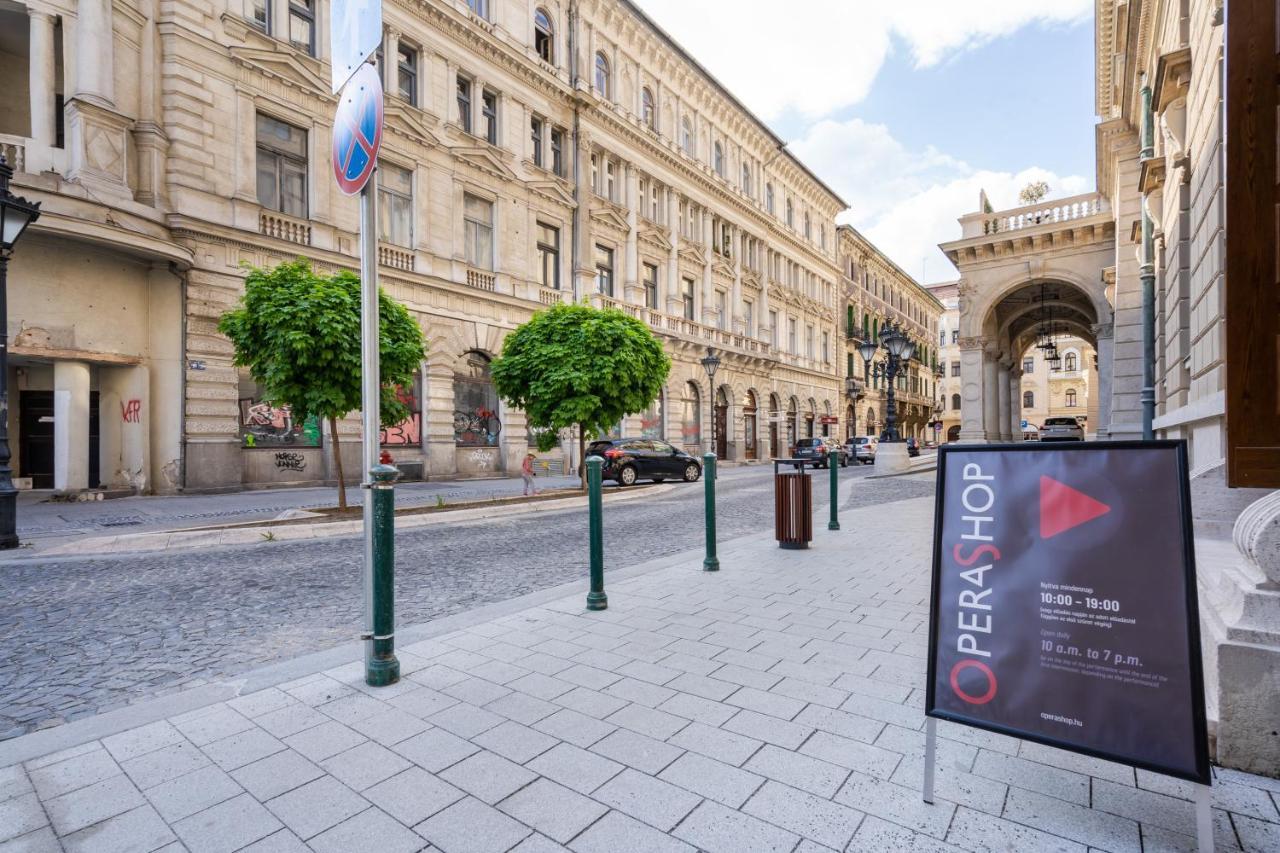Centrum Opera Luxury Apartment With Free Garage Budapest Exterior photo