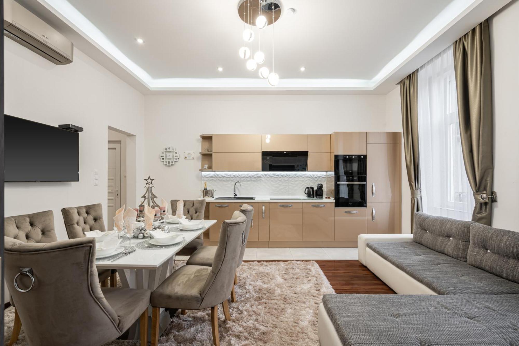 Centrum Opera Luxury Apartment With Free Garage Budapest Exterior photo